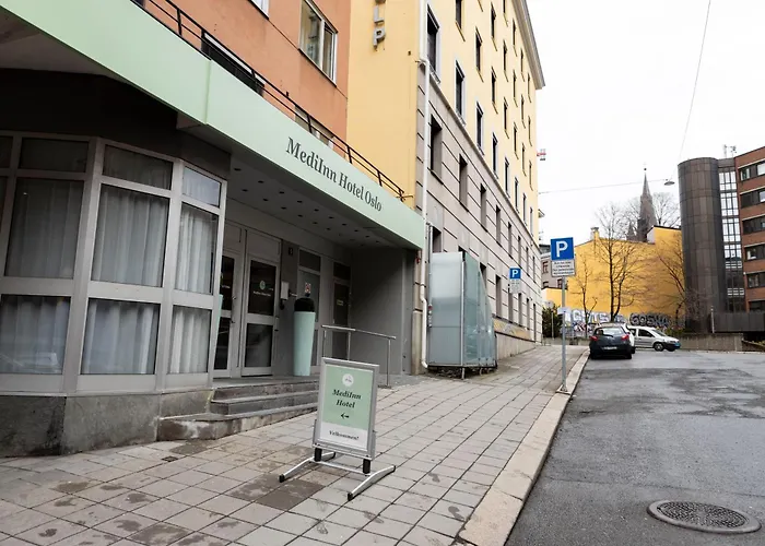 Mediinn Szálloda